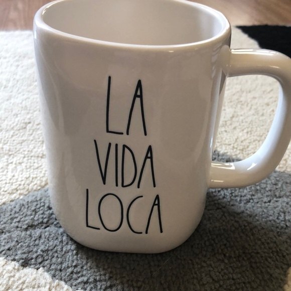 Rae Dunn LA VIDA LOCA coffee mug - Picture 1 of 3